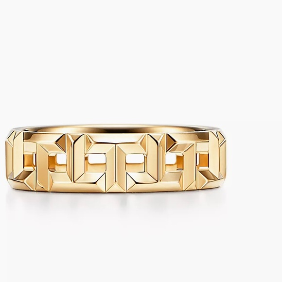 Tiffany & Co Tiffany T True Wide Ring in 18k Yellow Gold Size 7 - Picture 2 of 10